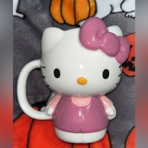 ✨NEW🐱Hello Kitty Pink and White Figural Full Body Mug🎀